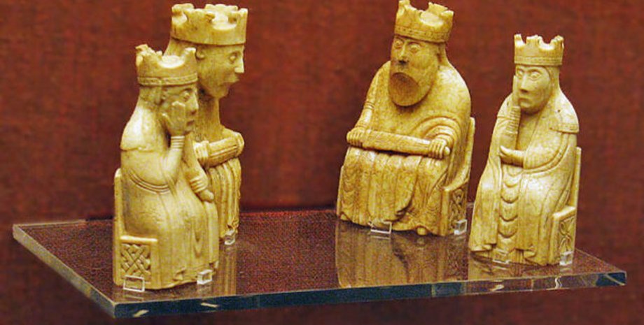 археология, викинги, мореплаватели, средневековье, находка, слоновая кость, артефакты из слоновой кости, артефакты из слоновой кости