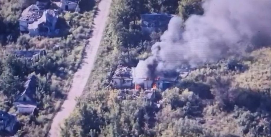 склад БК, ЗС РФ, російські окупанти, війна РФ проти України, російська агресія, контрнаступ ЗСУ