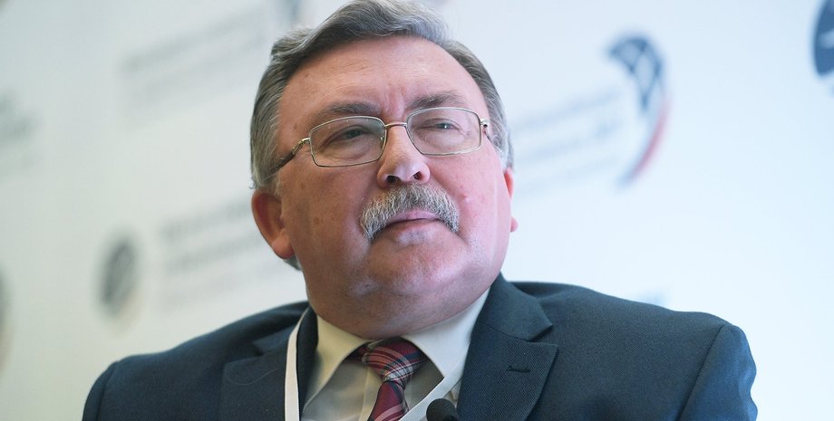 Михайло Ульянов, Росія, Відень