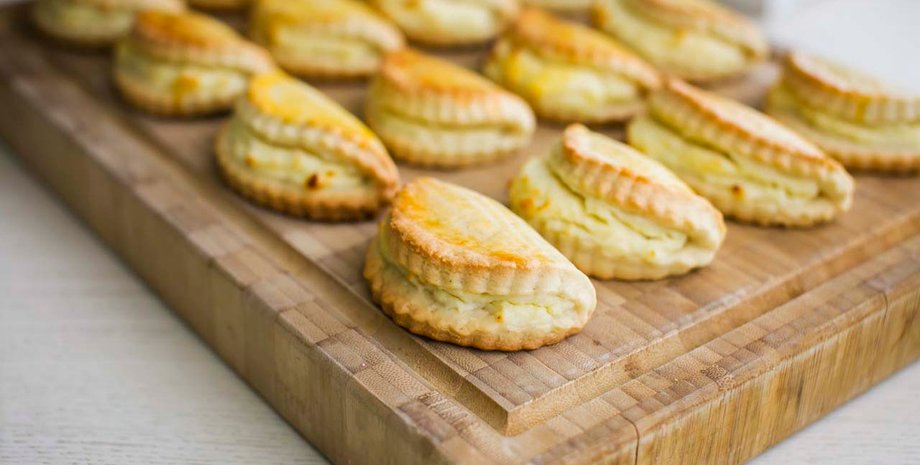 Сочники с творогом, творог рецепт, что приготовить из творога