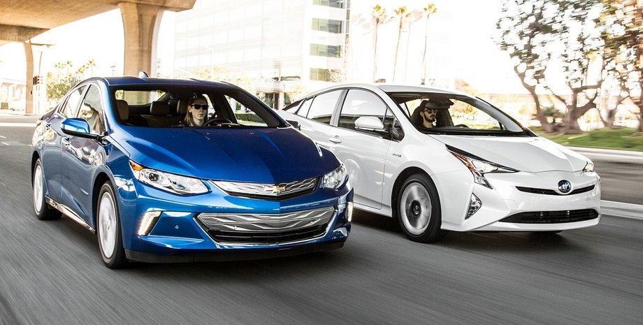 лучшие гибриды, лучшие подержанные гибриды, Toyota Prius, Chevrolet Volt