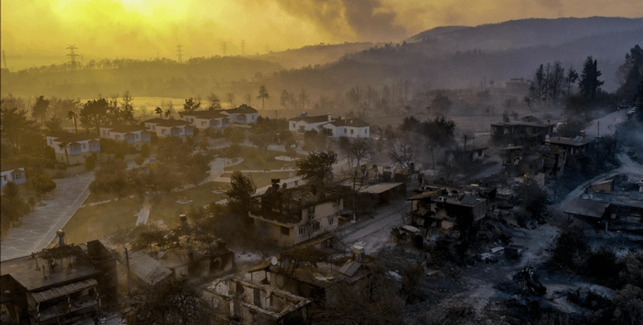 пожары в Турции, последствия, огонь