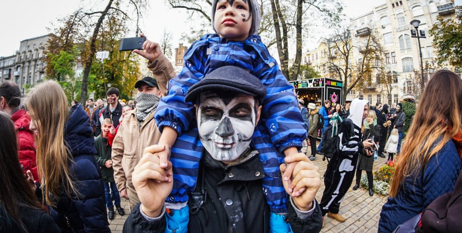 Парад зомби в Киеве