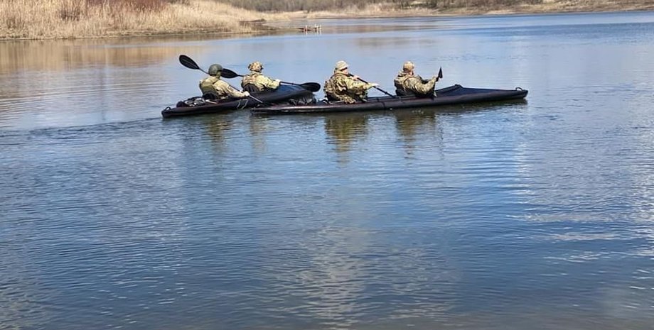 Солдати, ЗСУ, байдарки, фото