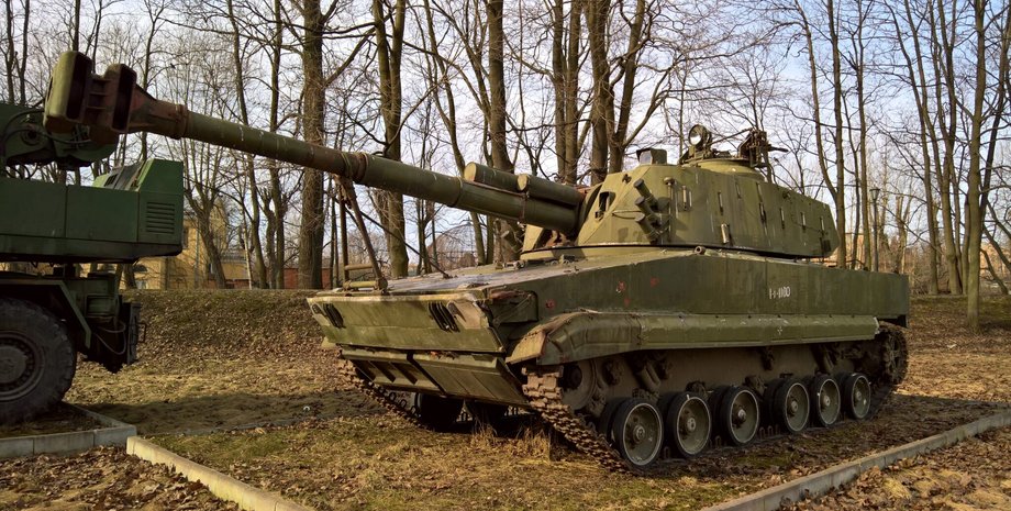 самохідка 2С18