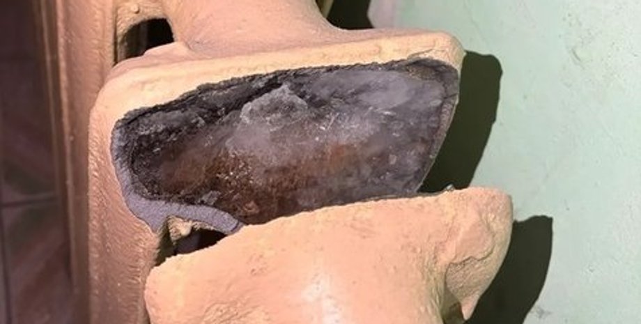 В киевских домах лопаются батареи