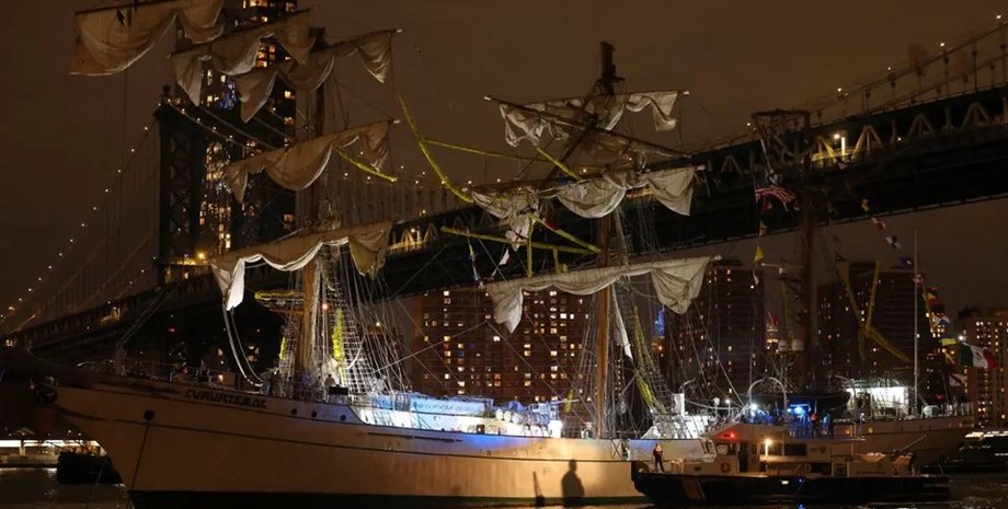 Куаутемок, Бруклінський міст у Нью-Йорку, Бруклін міст, Куаутемок Бруклін міст