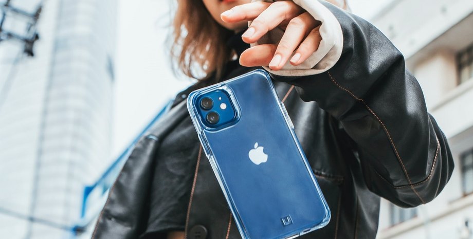 смартфон iPhone