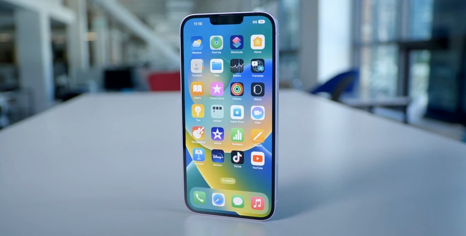 iPhone 14 Plus, Apple