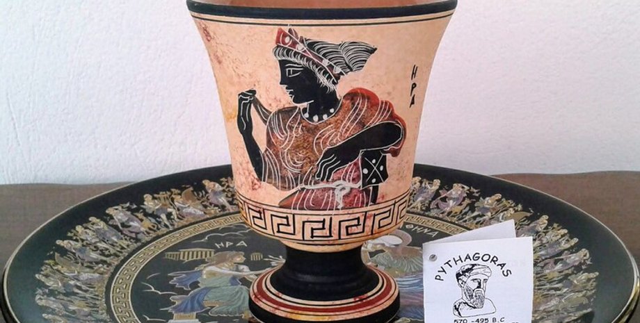 чаша Пифагора, Пифагор, философ, математик, история, чаша, кубок, миф, легенда, соединенные сосуды, вино, жидкость, физика, Паскаль, теорема Пифагора, история, древняя греция