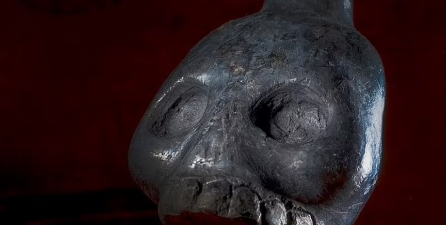 свисток смерти, ацтеки свисток смерти, инструмент смерти