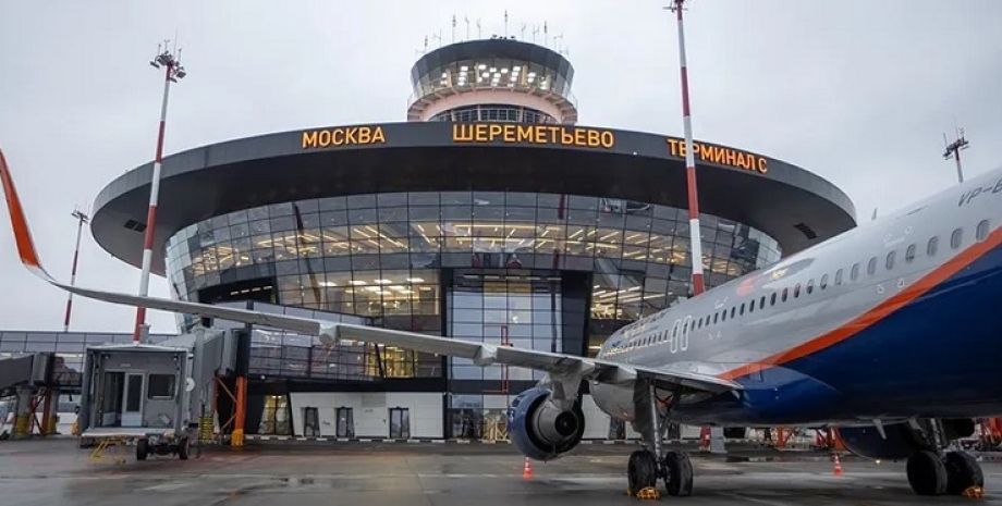 БПЛА, Шереметьєво, атака дронами, закриття аеропорту "Шереметьєво"