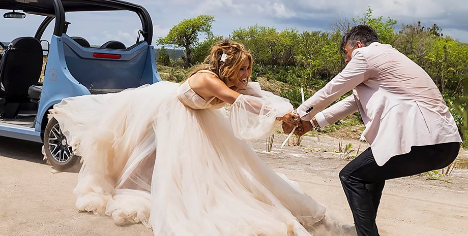 Кадр із фільму "Моє піратське весілля" з Дженніфер Лопес