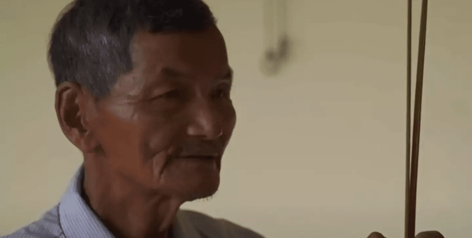 Чоловік не спить понад 60 років, 60 років без сну, не може заснути, як заснути, лікарі не можуть пояснити, безсоння,