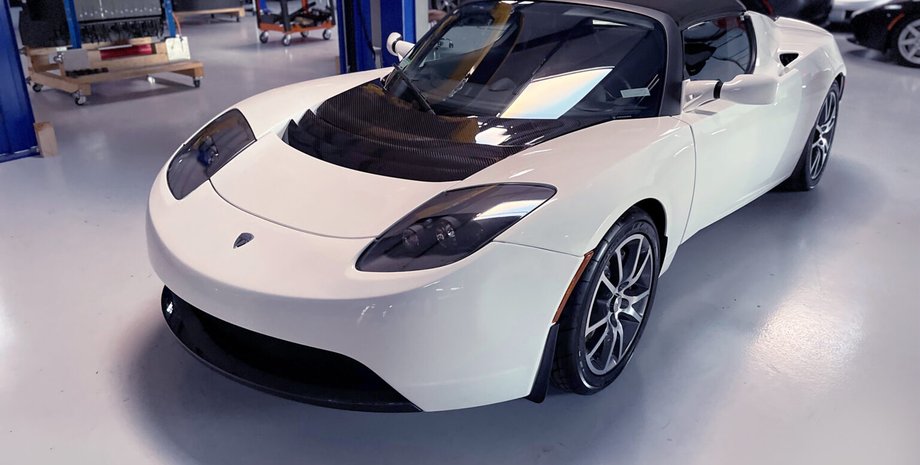 Tesla Roadster, Tesla Roadster 2010, электромобиль Tesla, капсула времени