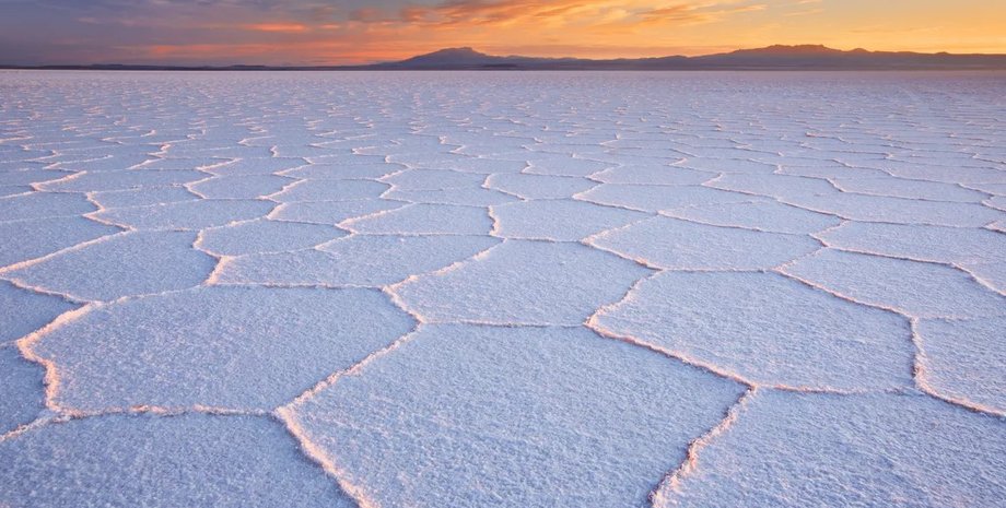 солончак, соленые соты, соленая корка