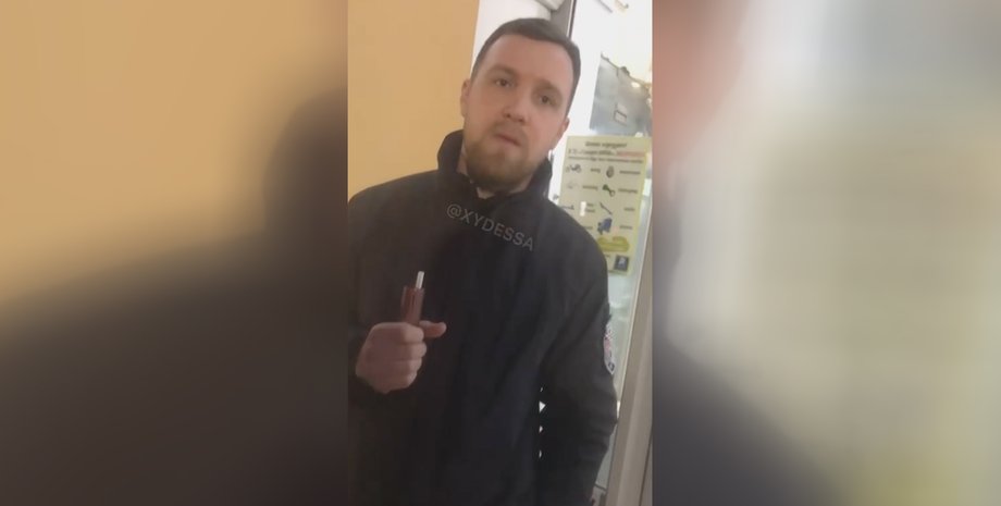 галерея афина, девушка с дцп, одесса тц, одесса трц, девушка с инвалидностью одесса