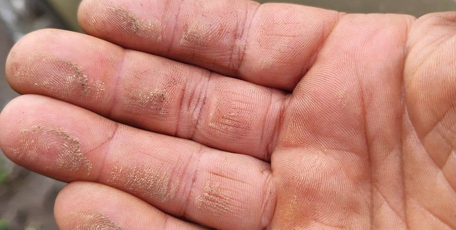 Дождь с песком