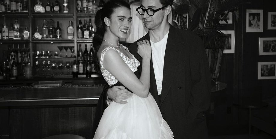 Маргарет Куэлли, помолвка, обручение, обручальное кольцо, актриса уборщица, Джек Антонофф