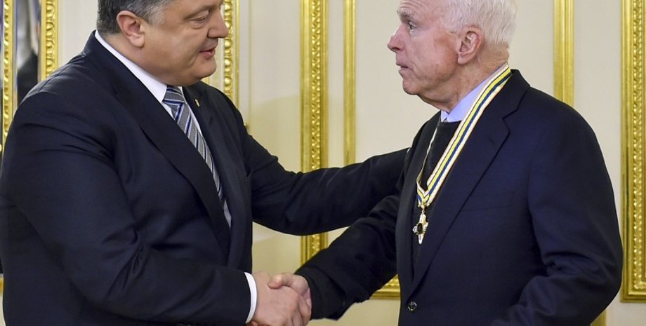 Петр Порошенко и Джон Маккейн / Фото: president.gov.ua