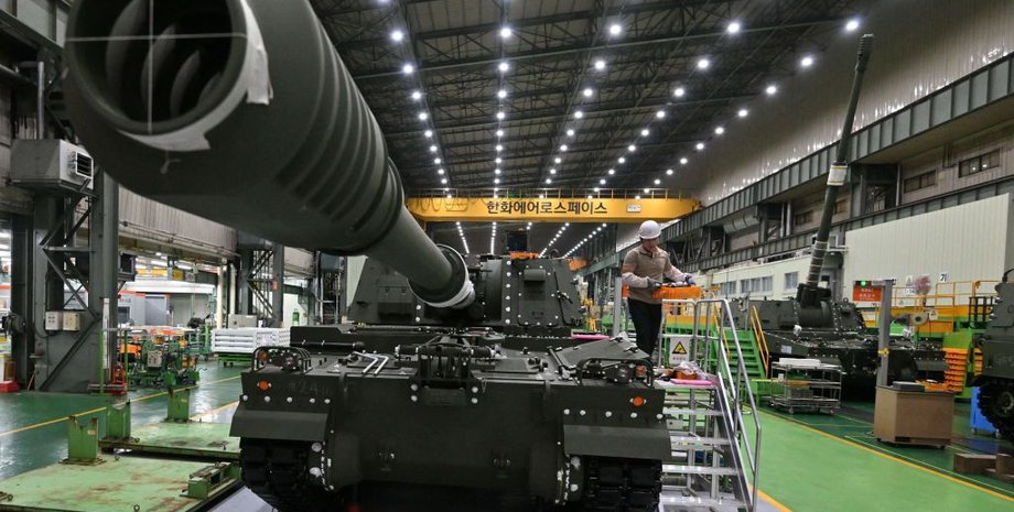Hanwha Aerospace Co, самоходная гаубица К9, поставки вооружения в Украину, оружие из Южной Кореи, Южная Корея обеспечит вооружение для Украины, Южная Корея гаубицы К-9
