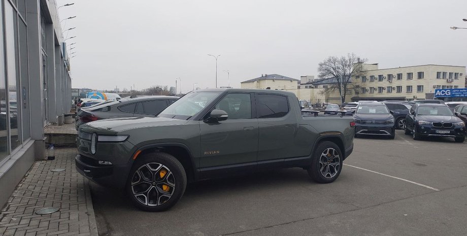 Новый Rivian R1T, Rivian R1T, пикап Rivian R1T, электромобиль Rivian R1T, электромобиль Rivian