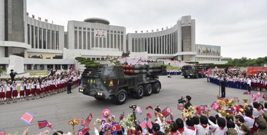 новости мира, новости КНДР, РСЗО северная корея, дети подарили армии РСЗО