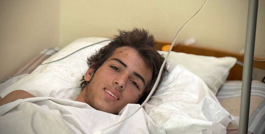 Марк Аветикян лежит в больнице после спасения друга из-под завалов