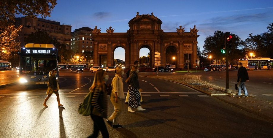 Испания, Рабочая неделя, Пандемия коронавируса, занятость, Пабло Иглесиас