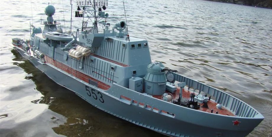 российский катер "Тарантул"