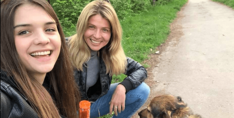 Ирина Борисюк, певица ирина борисюк, новости Украины, рената дзигасова, погибла дочь ирины борисюк, дтп возле львова