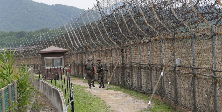 Кордон між КНДР і Південною Кореєю