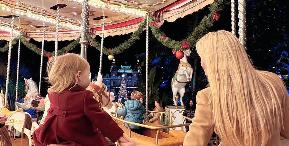 леді Кітті Спенсер, дочка Афіна