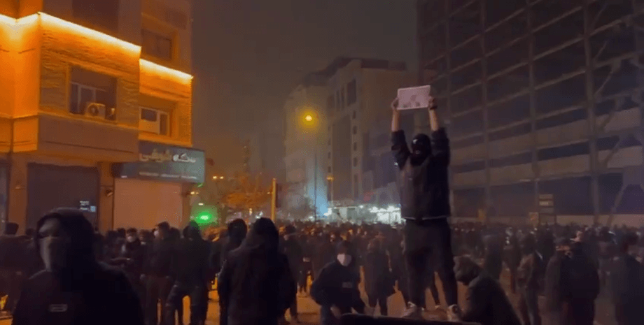 Протести в Ірані