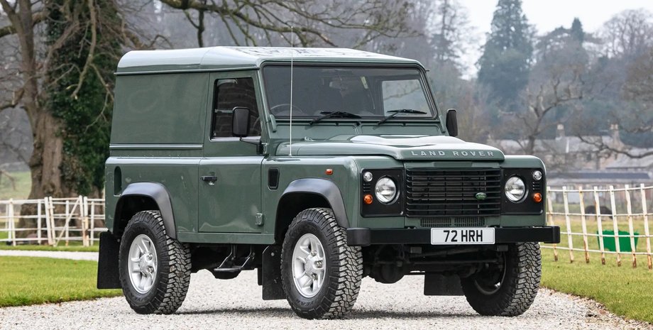 Land Rover Defender 90, Land Rover Defender, Чарльз ІІІ, принц Чарльз