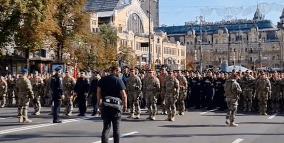 украинские военные, Путин - х**ло, лозунг, кричалка, репетиция парада в Киеве, День независимости