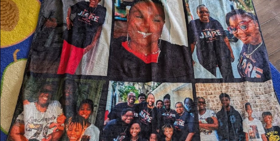 Отримав сімейний портрет незнайомих людей