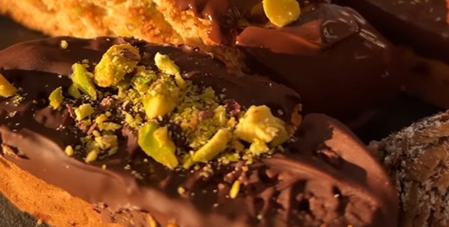 Біскотті з фісташками та шоколадом, біскотті, випічка, випічка з фісташками