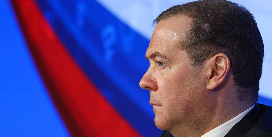 Дмитро Медведєв