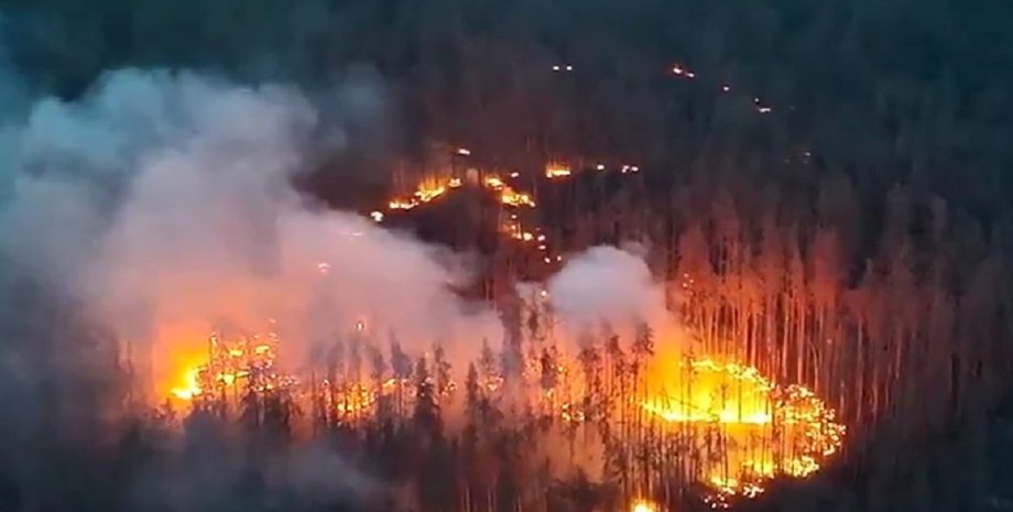 удар дрона с термитным боеприпасом