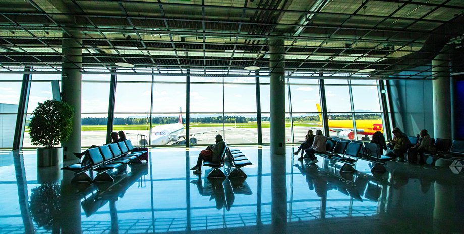 чому скасовують рейс