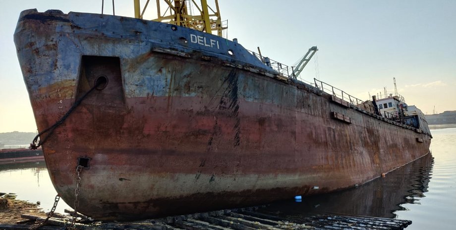 Delfi, танкер, Одесса, суд, собственность,