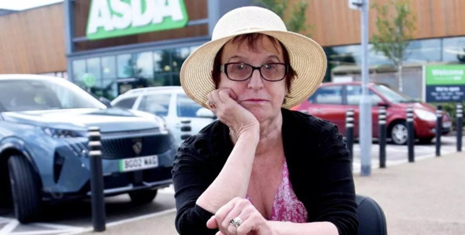 Пенсіонерка, якій заборонили відвідувати магазин