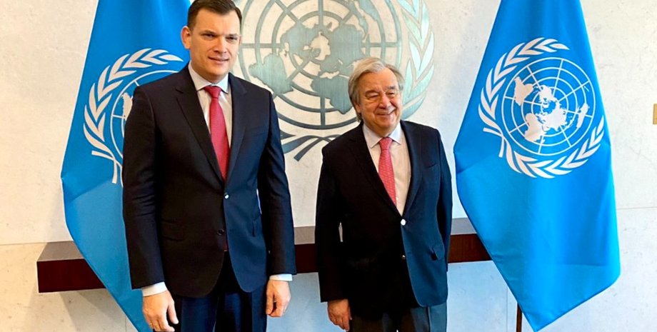 Юрий Амбразевич, Антониу Гутерриш