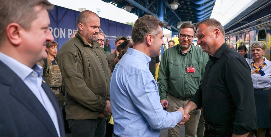 дуда в києві, дуда приїхав у київ, дуда київ, президент польщі, анджей дуда в києві