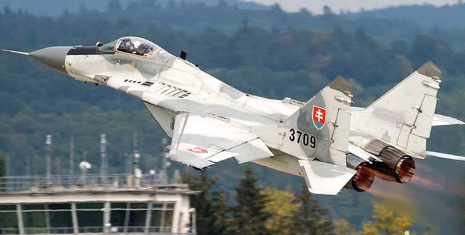 МиГ-29, советский истребитель, самолет СССР, Словакия МиГ-29