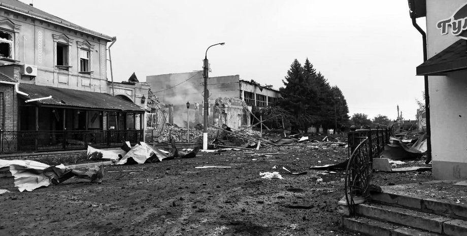 Наслідки обстрілів у Запорізькій області. обстріли Запоріжжя, обстріляли Запоріжжя, обстріляли Гуляйполі, Гуляйполі ракети С-300, ракети С-300, обстріли ракетами С-300, обстріли в Запорізькій області,