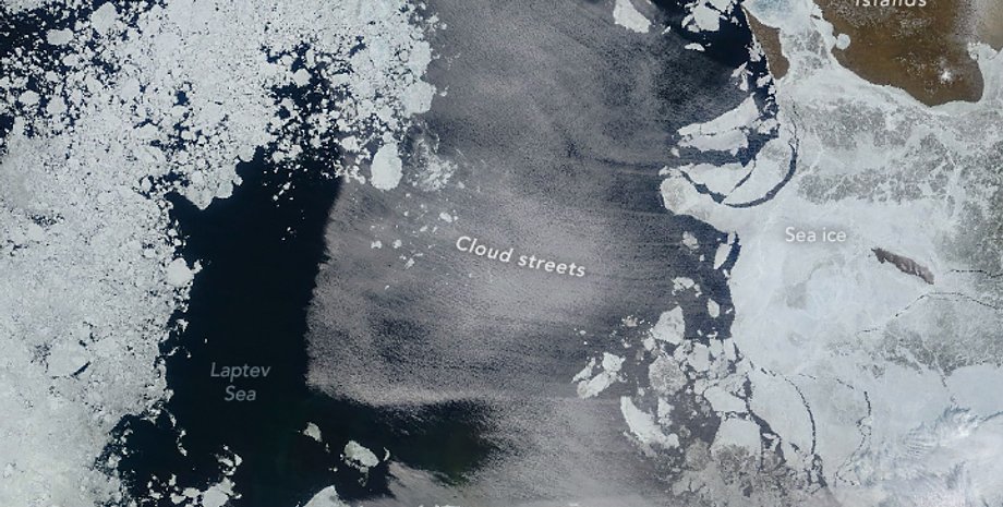 облачная улица над морем Лаптевых