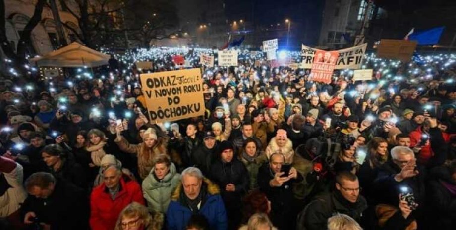 Словакия, протест, активисты