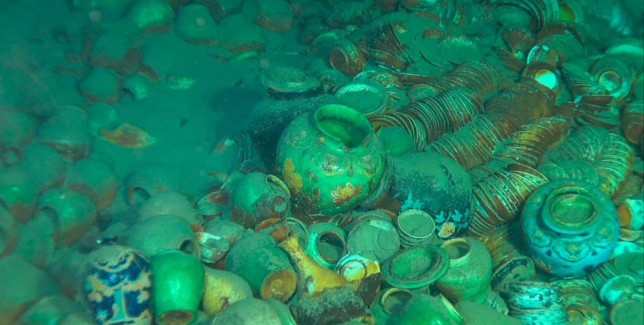 исторические торговые пути, фарфор, археология, раскопки, затонувший корабль, древние кораблекрушения, династия Мин, Южно-Китайское море, глубоководные археологические находки, морской Шелковый путь,